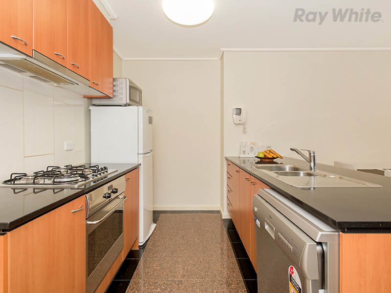 Photo - 1406/163 City Road, Southbank VIC 3006 - Image 4