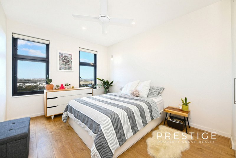 Photo - 1406/26 Levey Street, Wolli Creek NSW 2205 - Image 3