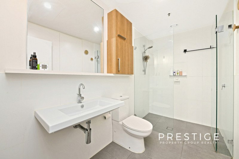 Photo - 1406/26 Levey Street, Wolli Creek NSW 2205 - Image 4