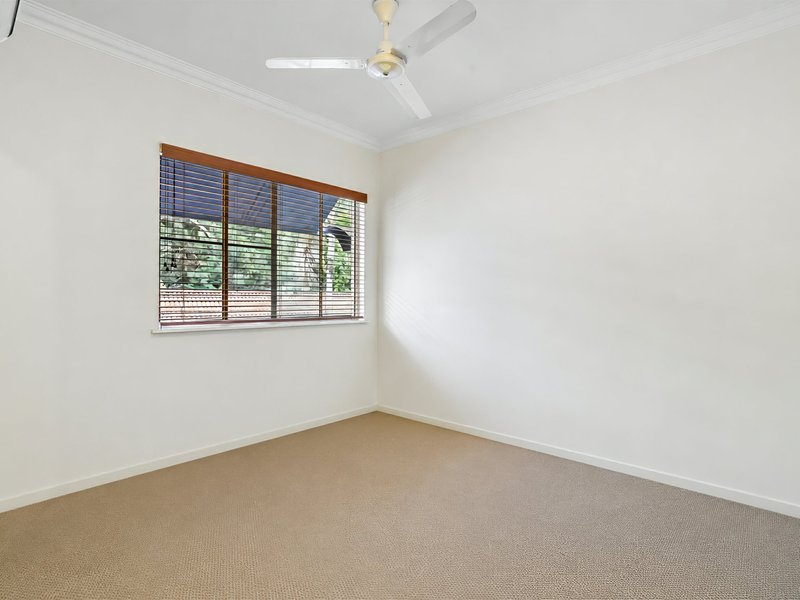 Photo - 1406/44-62 Clifton Road, Clifton Beach QLD 4879 - Image 9