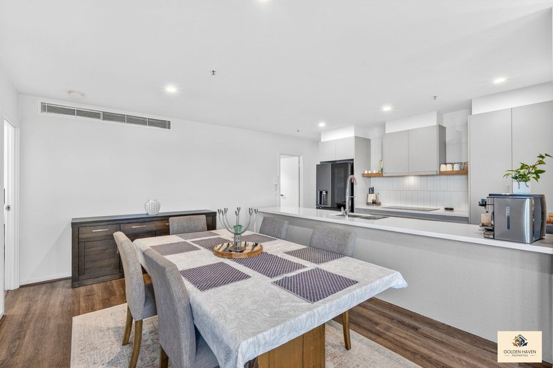Photo - 1406/6 Gribble Street, Gungahlin ACT 2912 - Image 9