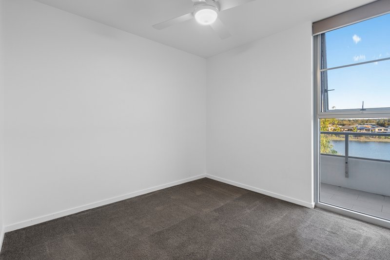 Photo - 1406/65 Varsity Parade, Varsity Lakes QLD 4227 - Image 18