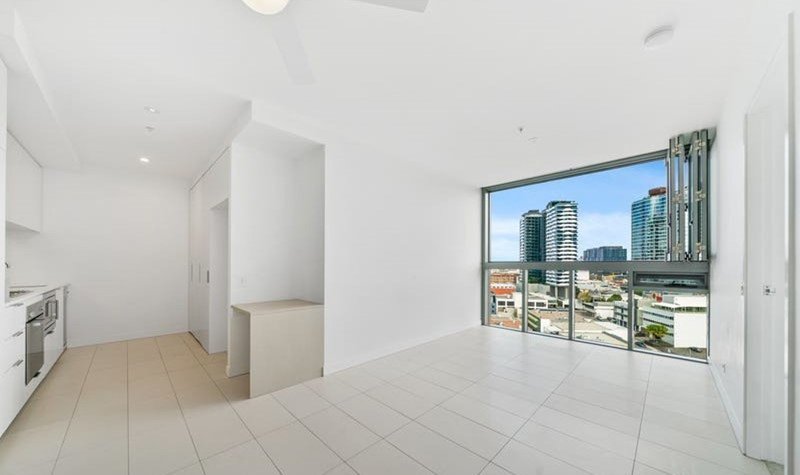 Photo - 1407/348 Water Street, Fortitude Valley QLD 4006 - Image 3