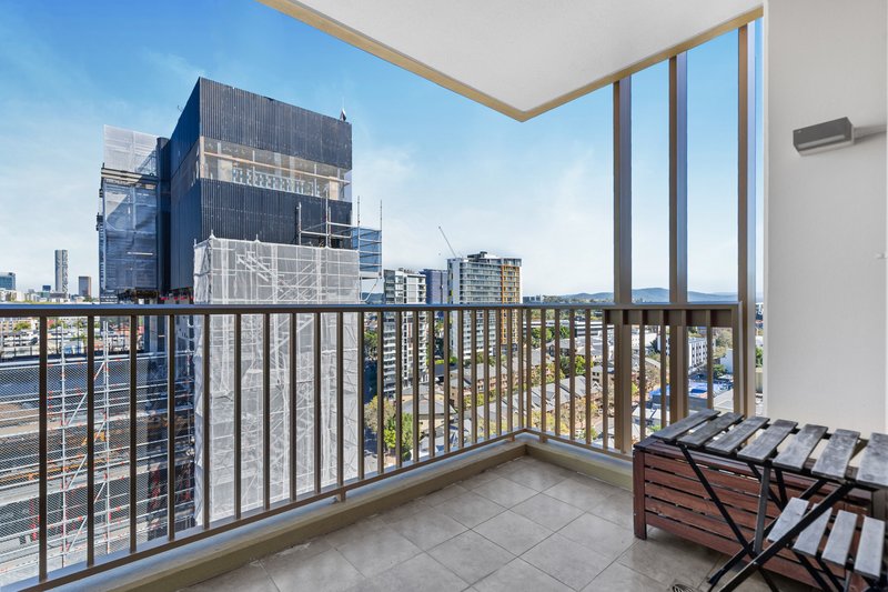 Photo - 1408/191 Constance Street, Bowen Hills QLD 4006 - Image 7