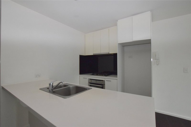 Photo - 1408/241 City Road, Southbank VIC 3006 - Image 2