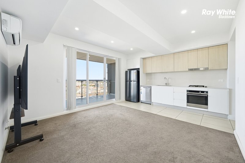 Photo - 1408/5 Second Avenue, Blacktown NSW 2148 - Image 7