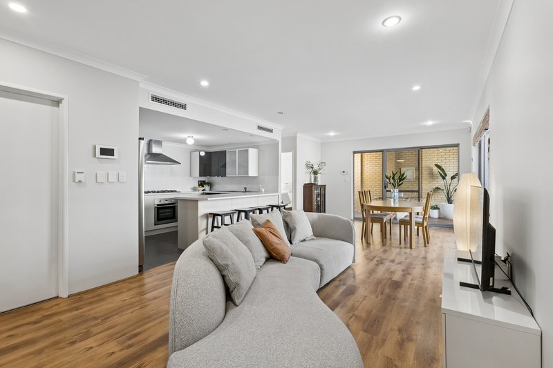 Photo - 140A London Street, North Perth WA 6006 - Image 5