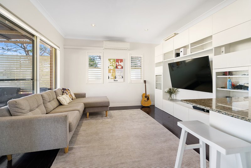 Photo - 14/1-5 Quirk Road, Manly Vale NSW 2093 - Image 2