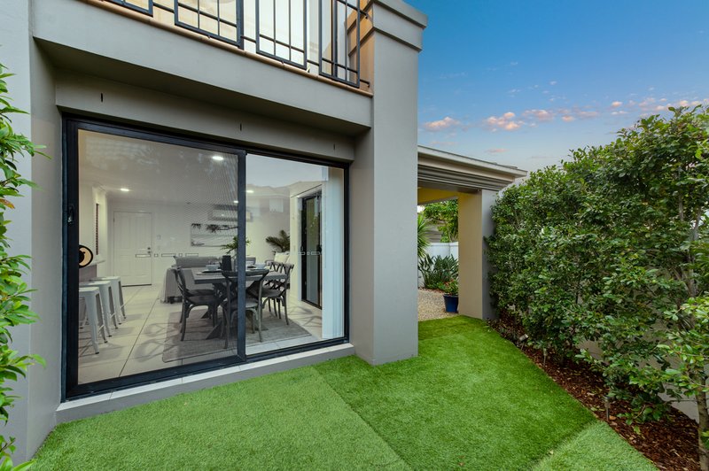 Photo - 14/1-7 Pine Valley Drive, Robina QLD 4226 - Image 18