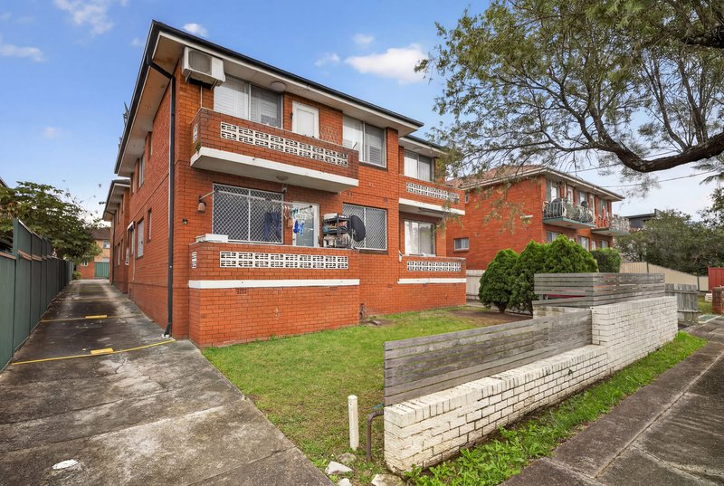 Photo - 1/41 Augusta Street, Punchbowl NSW 2196 - Image 1