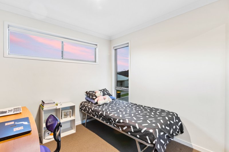 Photo - 141 Aviator Boulevard, Clarkson WA 6030 - Image 26