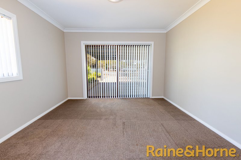 Photo - 141 Booth Street, Narromine NSW 2821 - Image 12