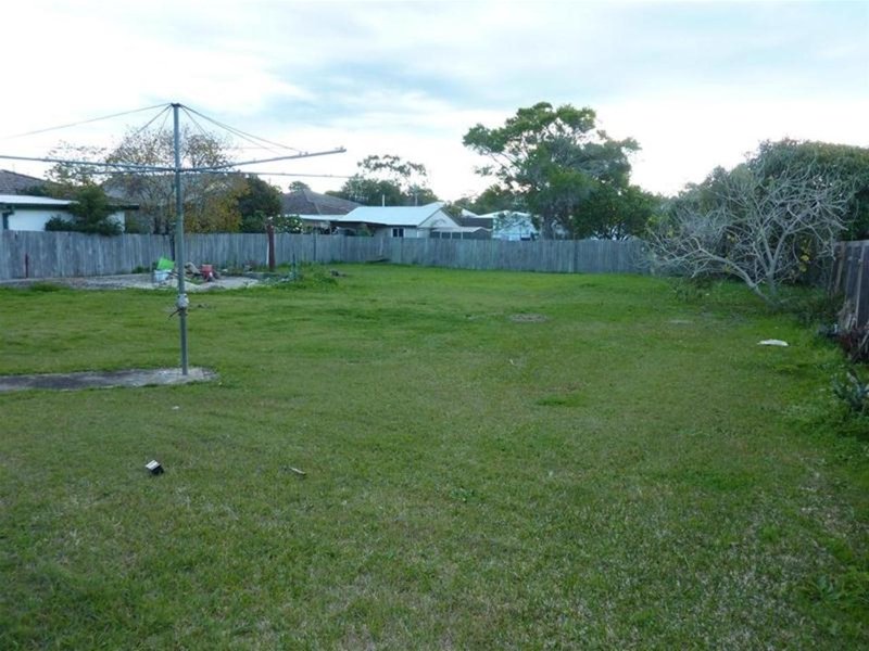 Photo - 141 Cornwall Street, Taree NSW 2430 - Image 6