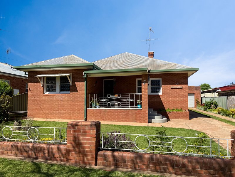 141 Currajong Street, Parkes NSW 2870