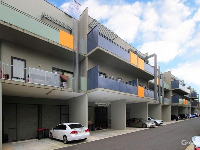 14/1 Eucalyptus Mews, Notting Hill VIC 3168