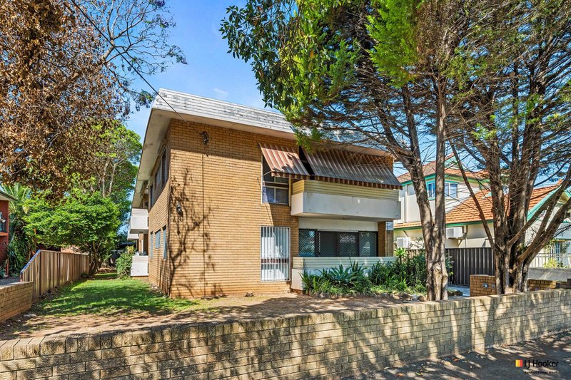 Photo - 1/41 First Avenue, Campsie NSW 2194 - Image 6