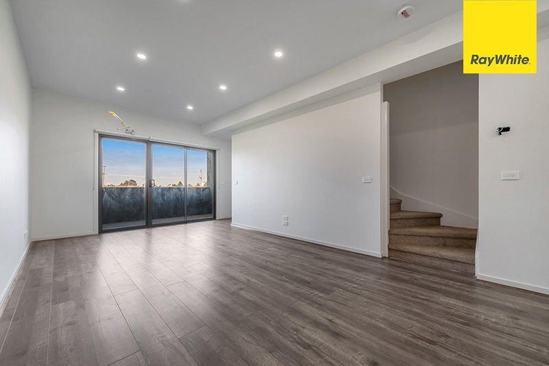 Photo - 1/41 Furlong Street, Craigieburn VIC 3064 - Image 3