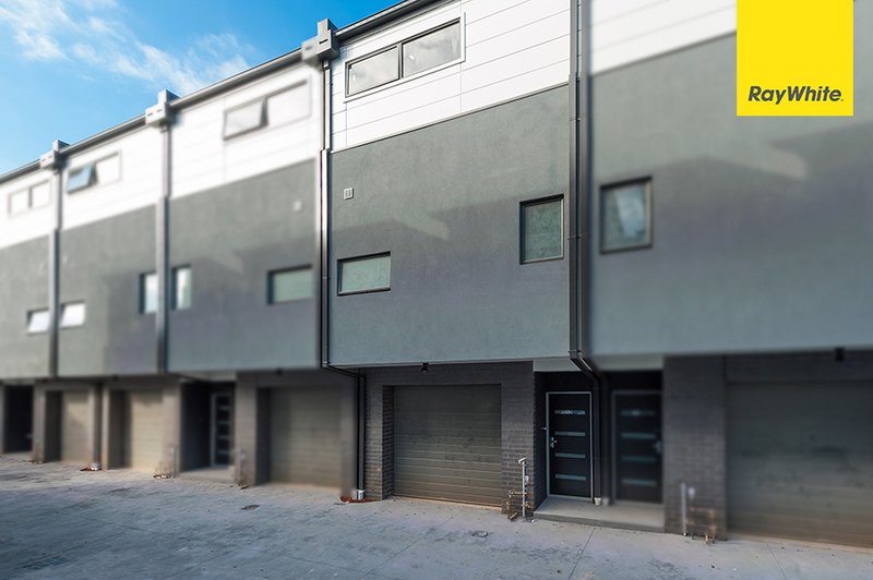 Photo - 1/41 Furlong Street, Craigieburn VIC 3064 - Image 11