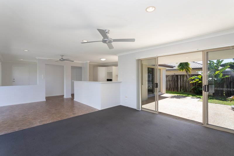 Photo - 141 Harrier Drive, Burleigh Waters QLD 4220 - Image 4