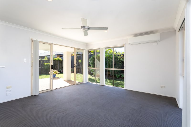 Photo - 141 Harrier Drive, Burleigh Waters QLD 4220 - Image 10