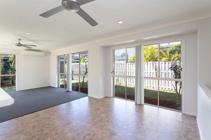 Photo - 141 Harrier Drive, Burleigh Waters QLD 4220 - Image 11