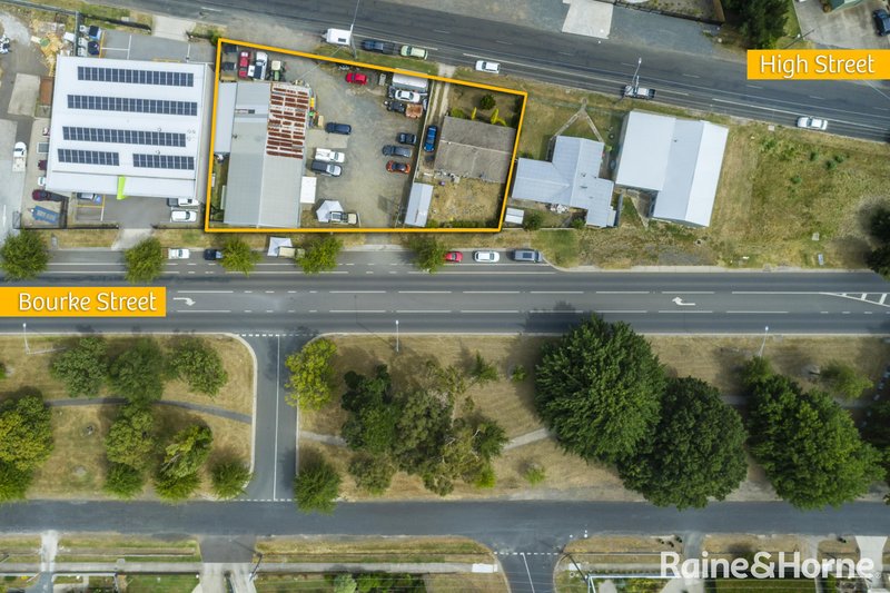 Photo - 141 High Street, Kyneton VIC 3444 - Image 2