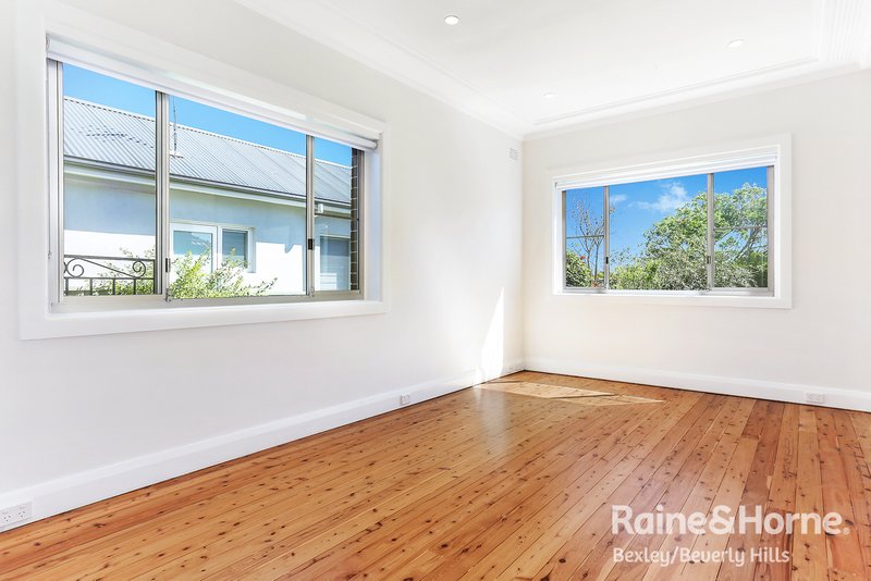 Photo - 141 Kingsland Road, Bexley North NSW 2207 - Image 4