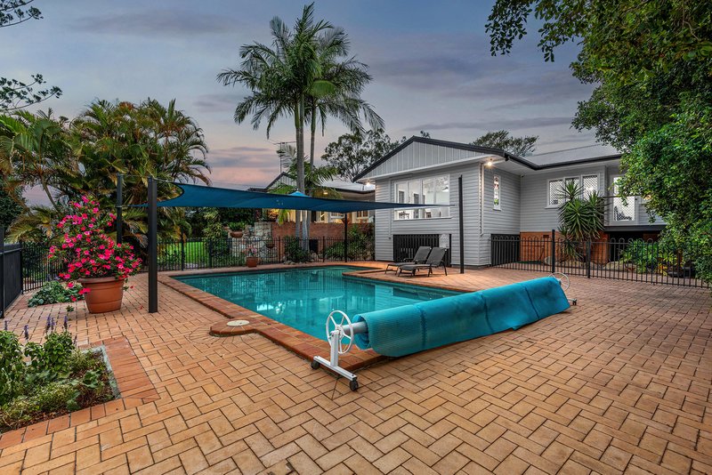 Photo - 141 Kirby Road, Aspley QLD 4034 - Image 24