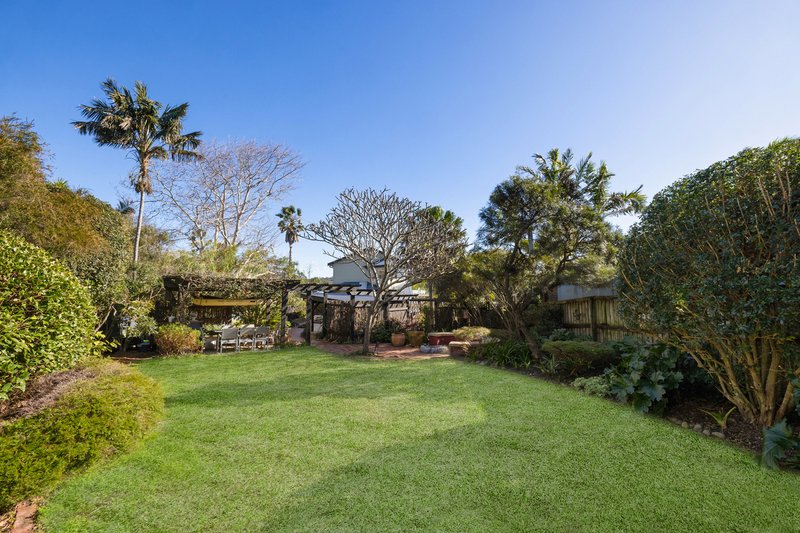 Photo - 141 Lagoon Street, Narrabeen NSW 2101 - Image 8