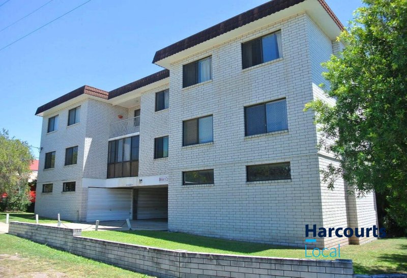 Photo - 1/41 Leicester Street, Coorparoo QLD 4151 - Image 2