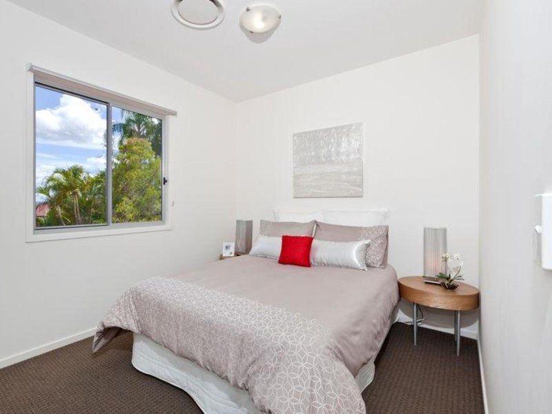 Photo - 1/41 Livingstone Street, Yeerongpilly QLD 4105 - Image 9