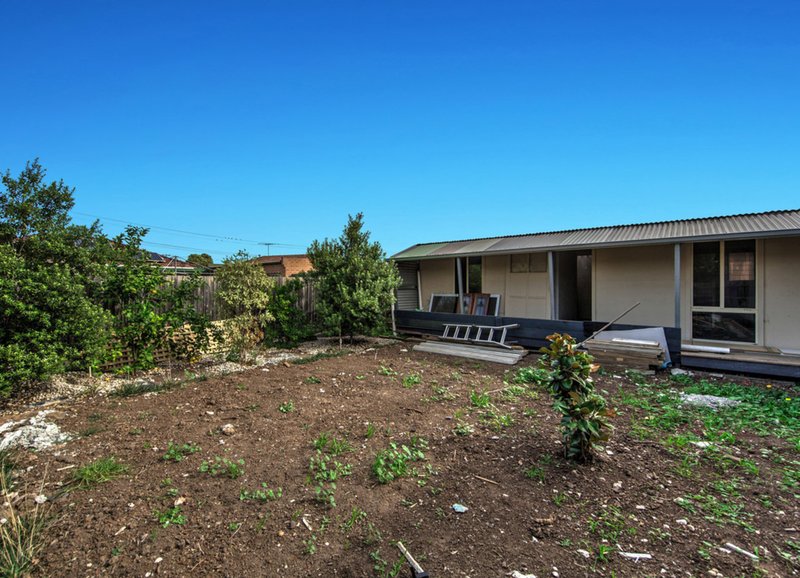 Photo - 141 Main Road East , St Albans VIC 3021 - Image 6