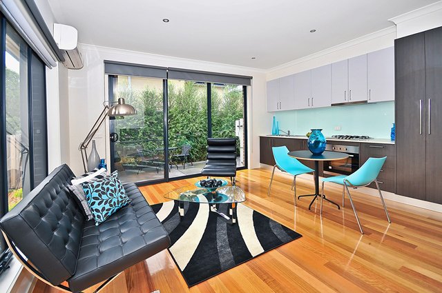 Photo - 1/41 Mcmahon Road, Reservoir VIC 3073 - Image 2