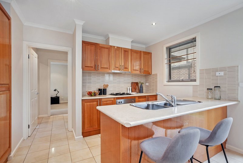 Photo - 1/41 Pickett Street, Reservoir VIC 3073 - Image 3