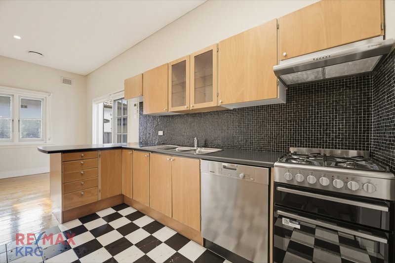 Photo - 141 Queen Street, Concord West NSW 2138 - Image 3