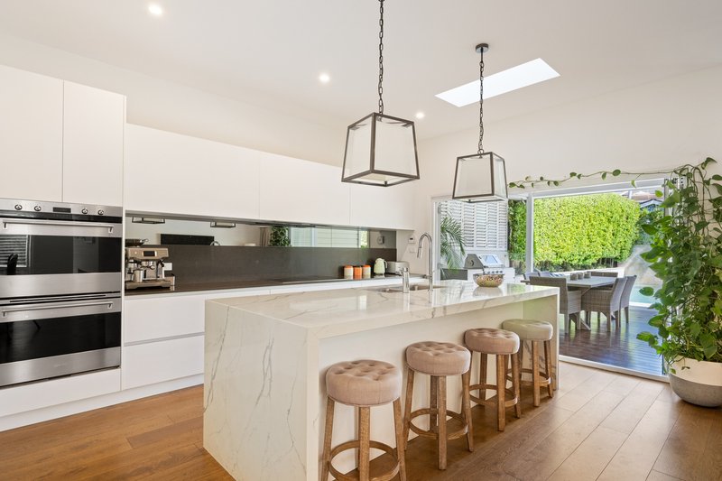 Photo - 141 Queens Parade, Newport NSW 2106 - Image 4