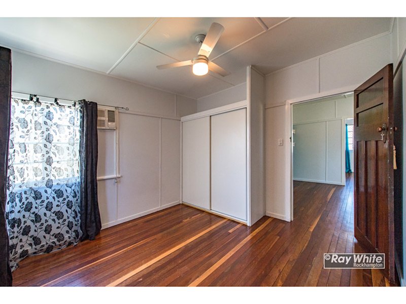 Photo - 141 Rodboro Street, Berserker QLD 4701 - Image 7