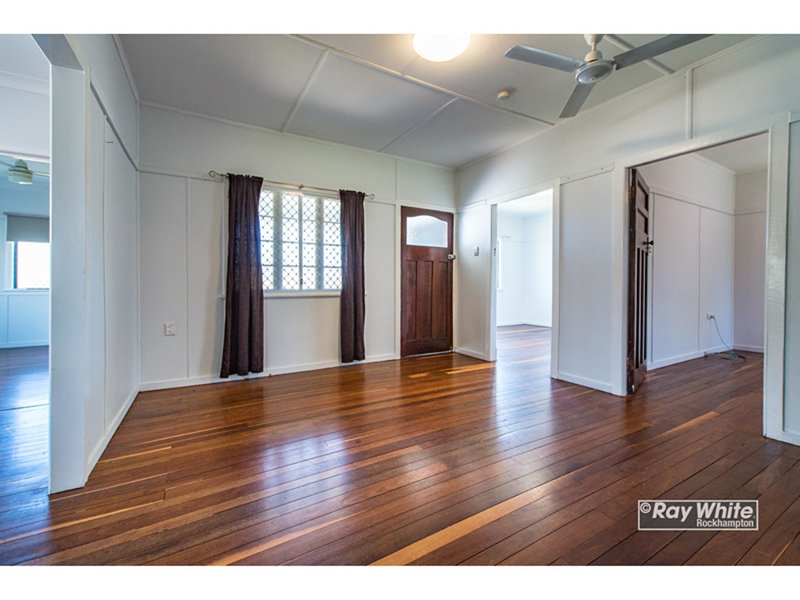 Photo - 141 Rodboro Street, Berserker QLD 4701 - Image 9