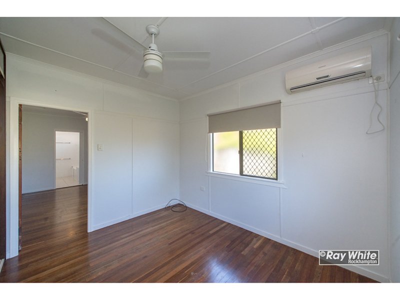 Photo - 141 Rodboro Street, Berserker QLD 4701 - Image 12