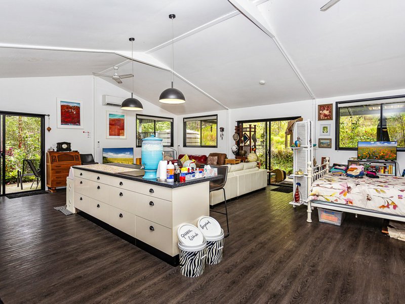 Photo - 141 Staghorn Drive, Austinville QLD 4213 - Image 12