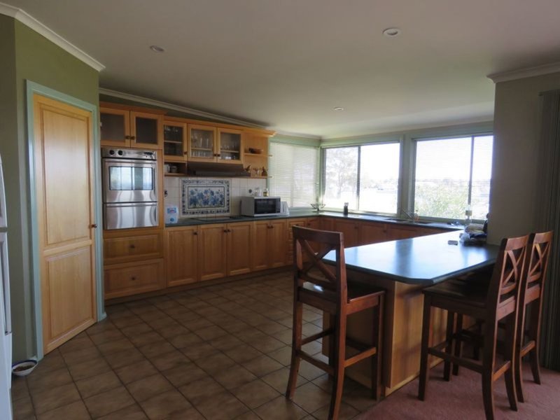 Photo - 141 Western Boulevard, Raymond Island VIC 3880 - Image 6