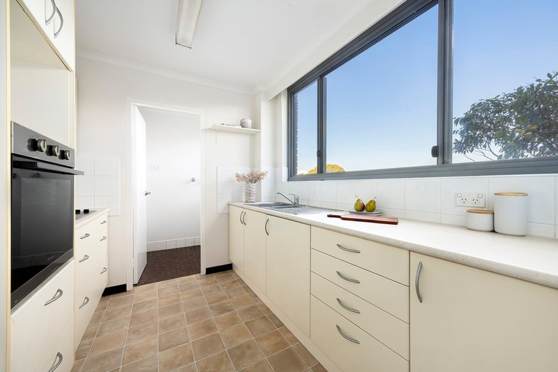 Photo - 14/10-16 Llandaff Street, Bondi Junction NSW 2022 - Image 4