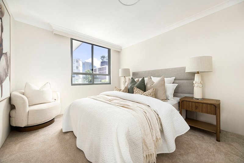 Photo - 14/10-16 Llandaff Street, Bondi Junction NSW 2022 - Image 5