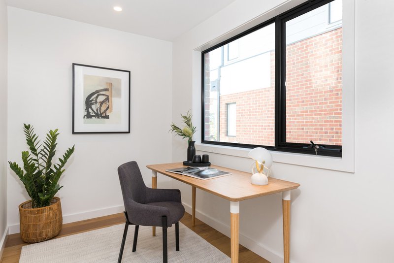 Photo - 14/10 Davies Street, Brunswick VIC 3056 - Image 5