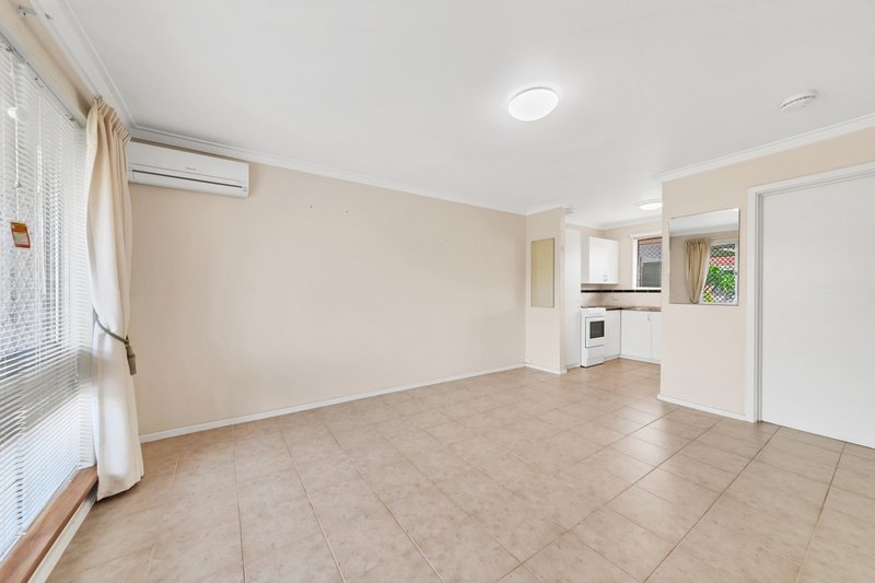 Photo - 14/10 Hefron Street, Rockingham WA 6168 - Image 2