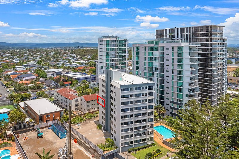 Photo - 14/100 The Esplanade, Burleigh Heads QLD 4220 - Image 16