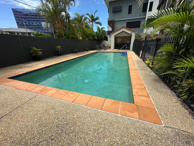 Photo - 14/1040 Gold Coast Highway, Palm Beach QLD 4221 - Image 17