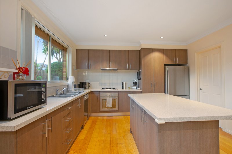 Photo - 14/11-13 Olive Street, Reservoir VIC 3073 - Image 6