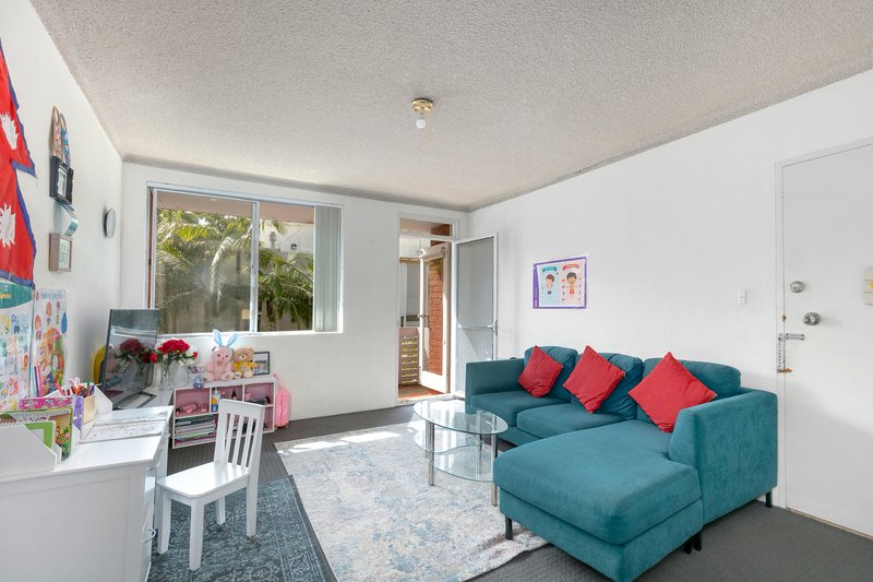 Photo - 14/11 Avon Road, Dee Why NSW 2099 - Image 3