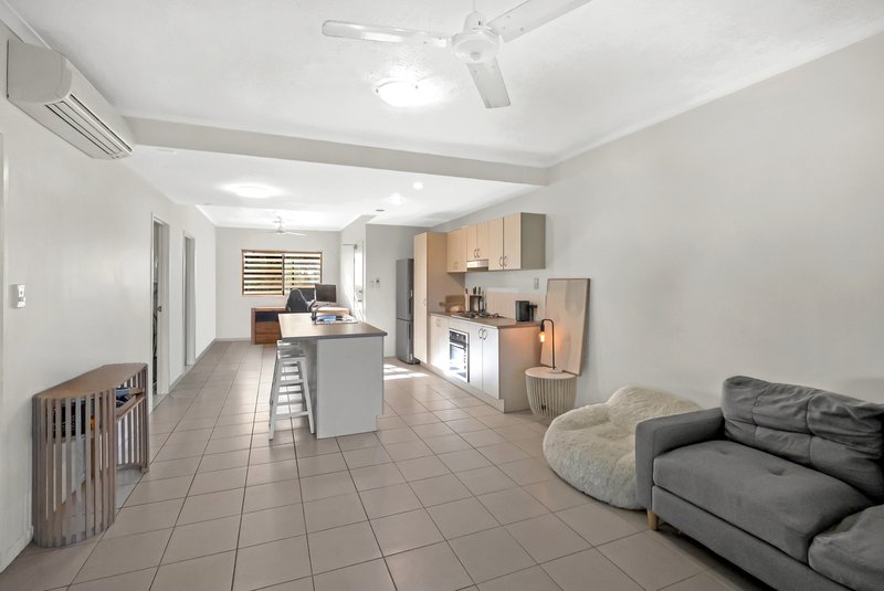 Photo - 14/111-113 Martyn Street, Parramatta Park QLD 4870 - Image 9